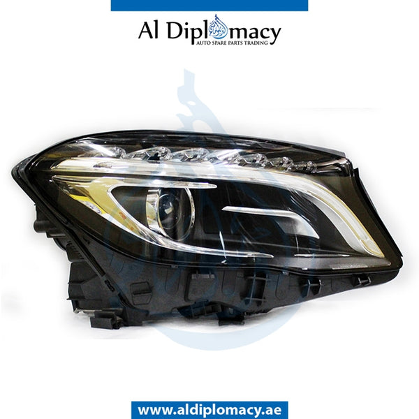 Right Headlight, BI Xenon, COMPLETE for Mercedes-Benz GLA Class X156 (2014-2020) models, Part Number UN-1569063200-CO